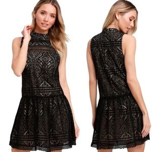 Lulu’s Black & Nude Sleeveless Lace Mini Dress Size XS